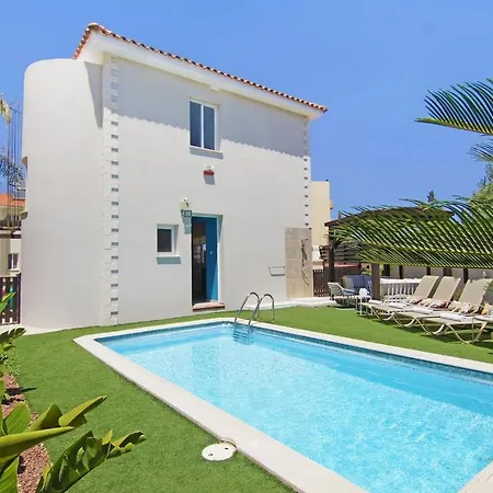 Pernera Gardens Villa *